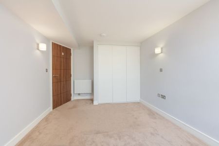 Lansdown Villas, Bath, Somerset, BA1 - Photo 2