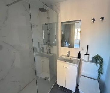 Avinguda dAusiàs March, Alaquàs, Valencian Community 46970 - Photo 4