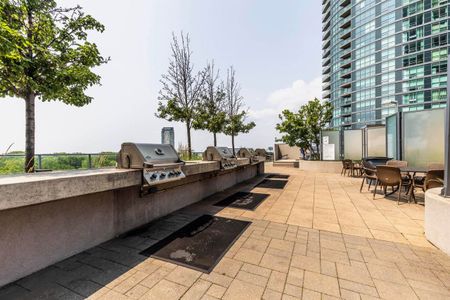 For Lease - 215 Fort York Boulevard Unit# 3412, Toronto, Ontario - Photo 5