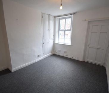 1 bedroom terraced house to rent - Photo 2