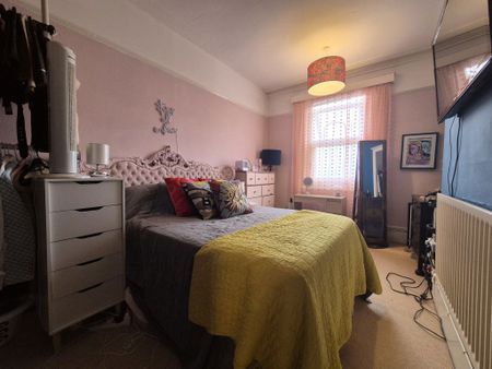 Brettell Lane, Amblecote, Stourbridge, DY8 - Photo 2