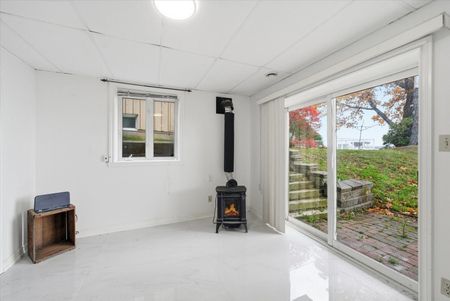 For Lease - 2999 Lakeside Drive Unit# Lower Level, Severn, Ontario - Photo 3