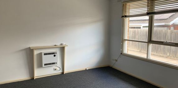 3 / 9 New Street, Dandenong - Photo 2