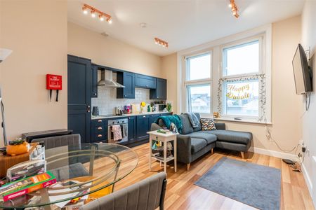 2 bed apartment to rent in Northumberland Street, City Centre, NE1 - Photo 3