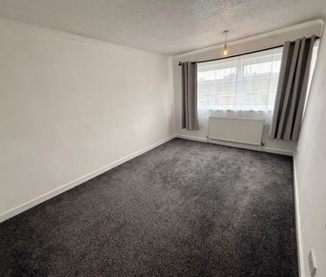 Gresley Avenue - Photo 4