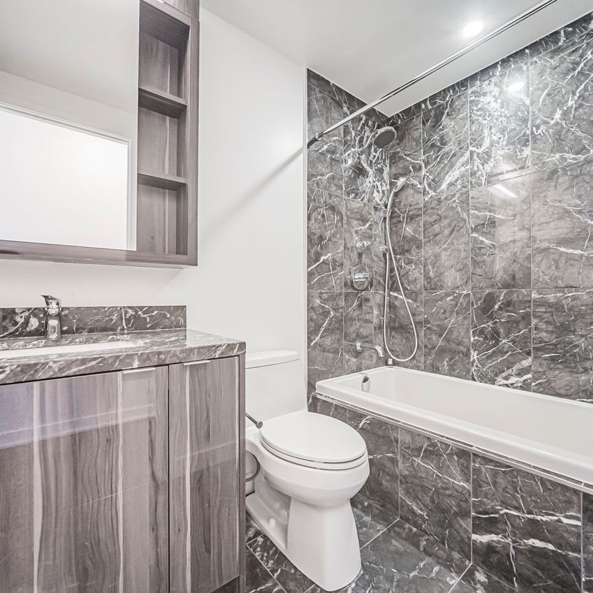 For Lease - 125 Blue Jays Way Unit# 2102, Toronto, Ontario - Photo 1