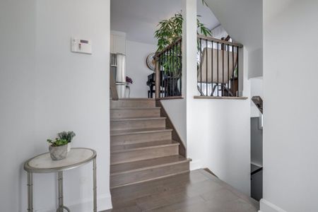 Maison à étages à louer - Candiac Maison à étages à louer - Candiac - Photo 2