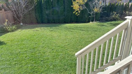 For Lease - 152 Rothbury Road, Richmond Hill, Ontario - Photo 2