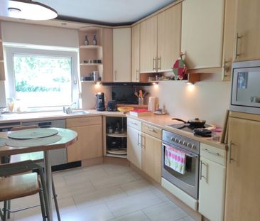 Ruhige 2-ZKB-Wohnung mit Balkon, Gartennutzung und Garage in Kassel... - Foto 6