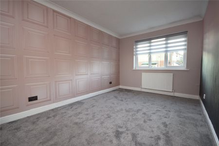 1, Weaver Gardens, Morley, Leeds, West Yorkshire, LS27 8UX - Photo 4