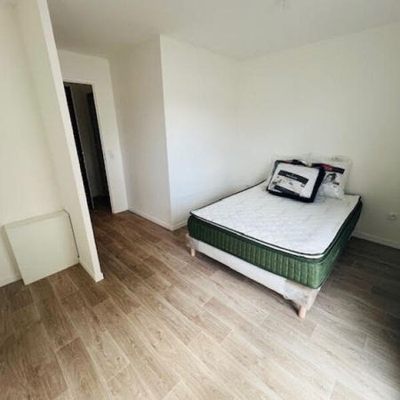 Location Appartement 2 pièces 45m² MAGNANVILLE 78200 - Photo 3