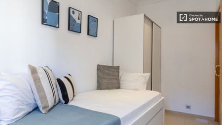 4 room luxury Apartment for rent in Madrid, Spain - Photo 5