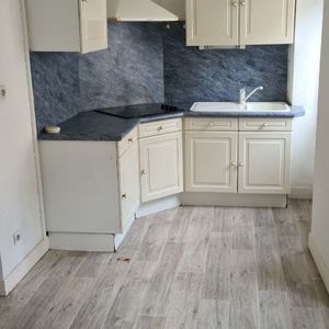 Location Appartement 2 pièces 20m² - Photo 2