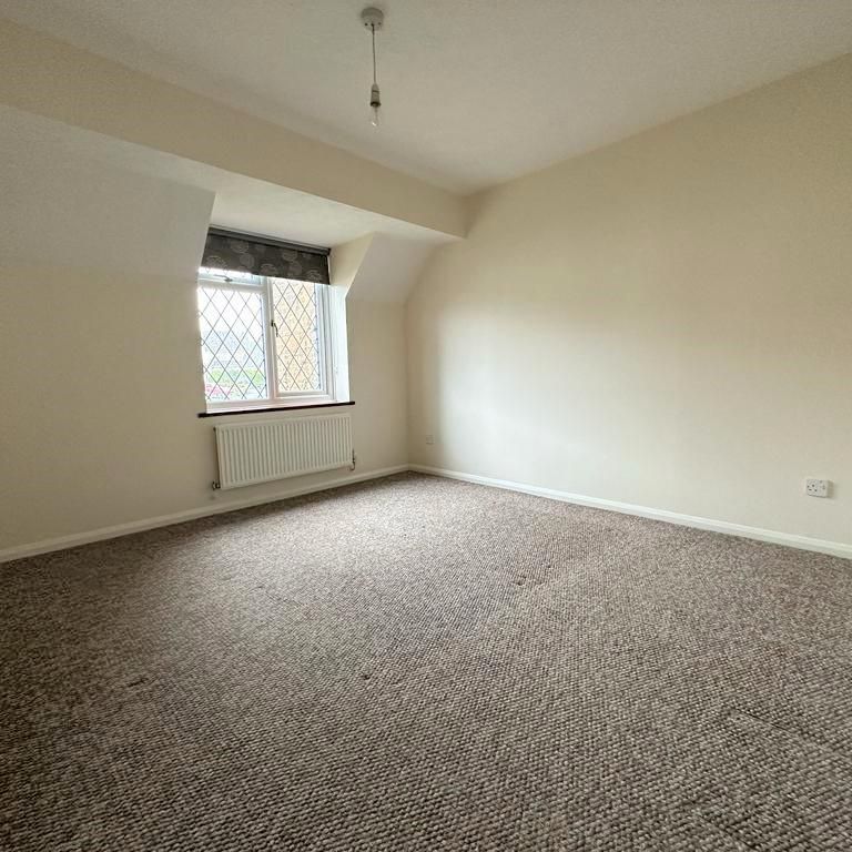 2 bedroom house to rent - Photo 1