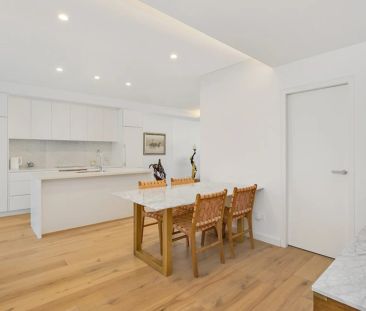 Stunning apartment nestled in the hub of Cremorne - Photo 4