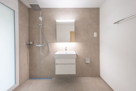 Modernes Wohnen – Hochwertige 4 ½ Zimmer-Neubauwohnung in Zürich-Seebach - Photo 4