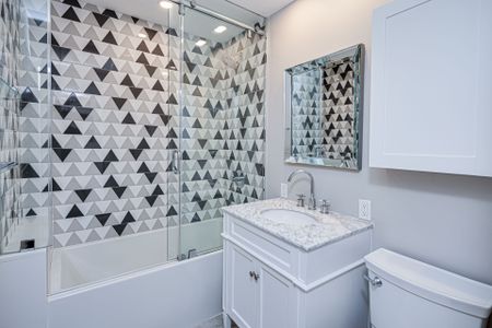 For Lease - 218 Lee Avenue, Toronto, Ontario - Photo 5