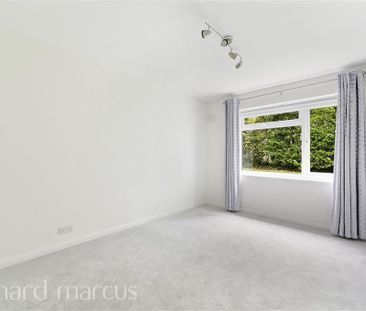 The Avenue, Worcester Park - Photo 5