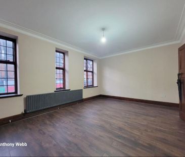 3 bedroom maisonette to rent - Photo 1