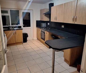 1 bedroom house of multiple occupation to rent - Photo 3