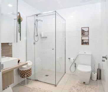 Modern Apartment Living in a Convenient Location - Photo 4