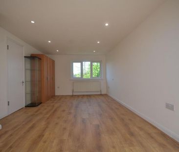 Residential development to rent - Photo 2