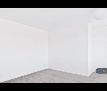 2 bedroom maisonette to rent - Photo 6