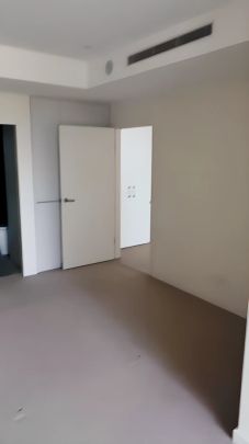 2 bed 2 bath*27 - Photo 1