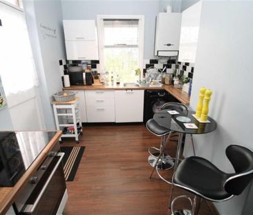 2 bedroom Flat To Let Total Size: 850 SQ FT - Photo 4