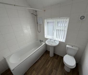 Stanton Road, Bebington - Photo 6