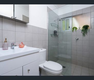 Lovely Two Bedroom Unit - Photo 1