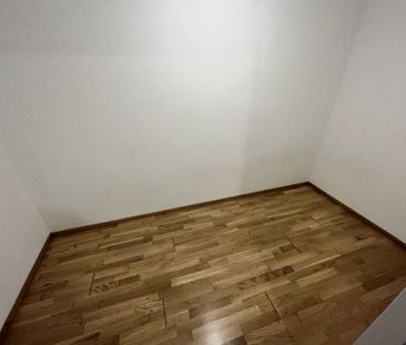 WINTERAKTION – Erster Monat Mietfrei! Moderne Pärchenwohnung mit Ba... - Photo 1