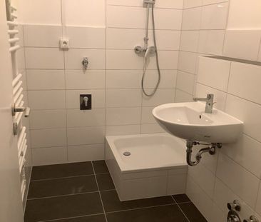 Renovierte 2-Zimmer-Wohnung mit 56,43m² sofort verfügbar - Photo 5