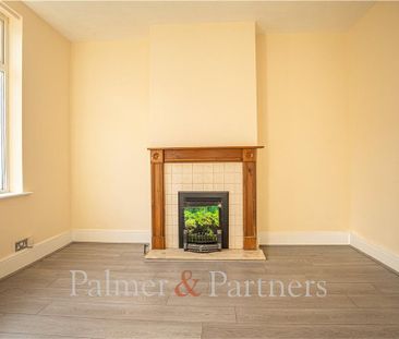 3 bedroom terraced house to rent - Photo 6