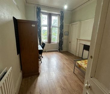 3 Bed Flat, Gibson Street, G12 - Photo 5