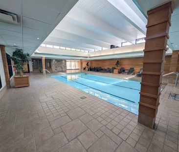 **ALL INCLUSIVE** Beautiful 2 Bedroom Condo in Hamilton!! - Photo 6