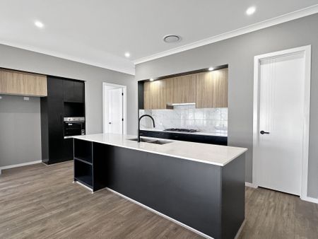 Premium Four-Bedroom Family Home in a Convenient Location - Photo 3