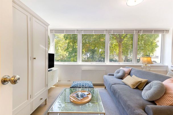 72-74 St. Georges Square, Westminster, London, SW1V flat to rent - Photo 1