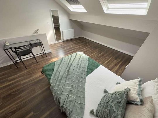 Empress Road, L7 - Photo 1