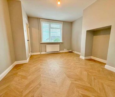 East View, Pontypool, NP4 - Photo 1