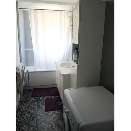 Location Appartement 3 pièces 69m² ANGERS 49000 - Photo 4