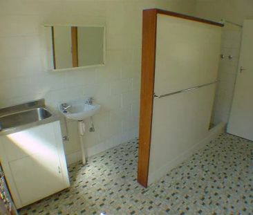 Quiet Comfort, Prime Location - Photo 3