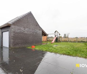 Recent gerenoveerde en rustig gelegen halfopen woning met tuin en g... - Photo 2