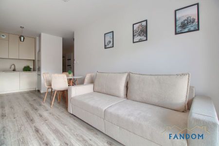 2 pokoje z garderobą 43 m2 | GARAŻ + KOMÓRKA | os. ARCHITEKTÓW - Zdjęcie 2