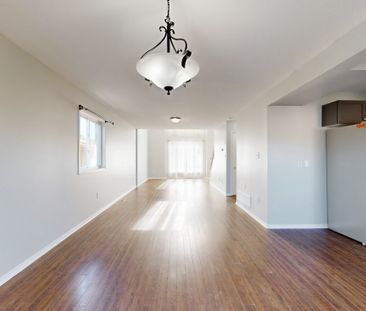 For Lease - 46 Watson Drive, Barrie, Ontario - Photo 2