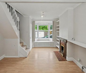 2 bedroom terraced house to rent - Photo 3
