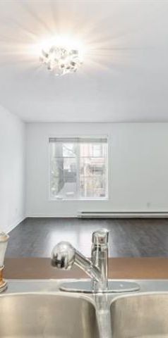 Appartement Montréal (Le Sud-Ouest) À Louer - Photo 1