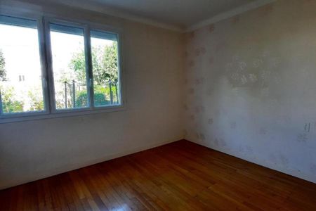 Louer appartement 3 pièces de 70 m² - Photo 2