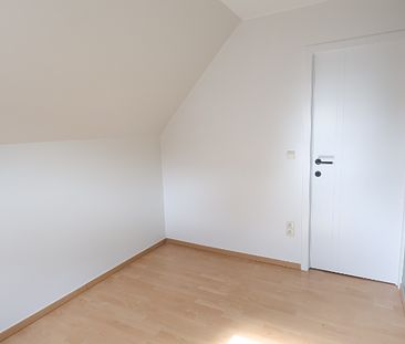 Ruim appartement van 134 m² met twee zonneterrassen in centrum Roeselare - Photo 4