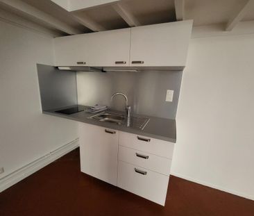 Location Appartement 1 pièce 30m² LYON 2ème - Photo 4